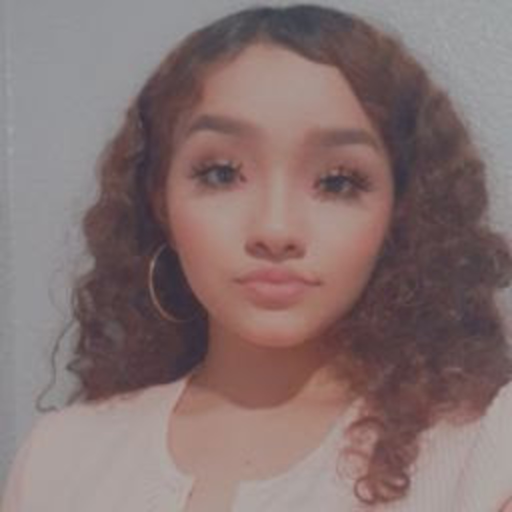 Meet your Posher, Aashhlleeyy.r